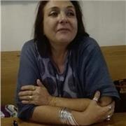 Offro lezioni a stranieri interessati alla nostra lingua e che si trovano in Italia o all'estero